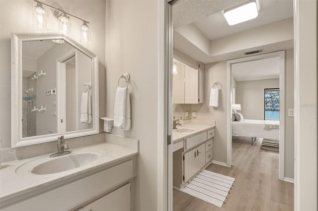 3308 MEADOW RUN CIRCLE, Venice, FL 34293