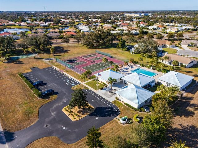 3308 MEADOW RUN CIRCLE, Venice, FL 34293