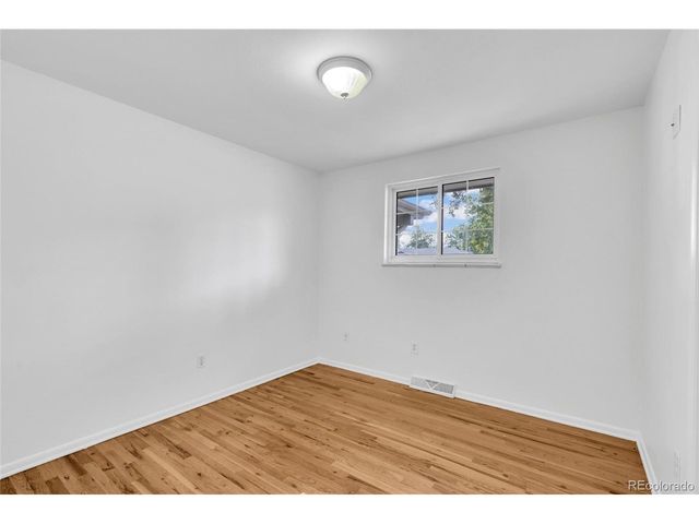 3019 S Eaton St, Denver, CO 80227