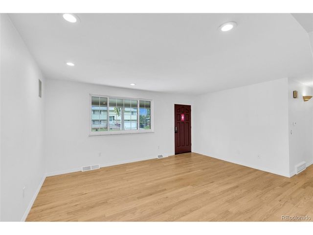 3019 S Eaton St, Denver, CO 80227