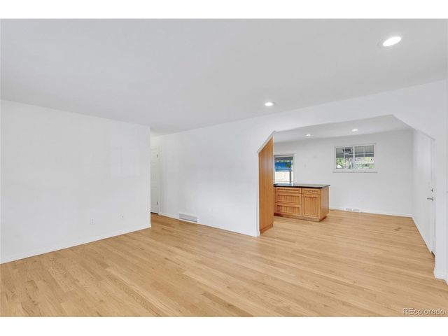 3019 S Eaton St, Denver, CO 80227