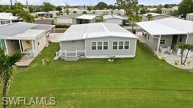 218 Nicklaus BLVD, North Fort Myers, FL 33903