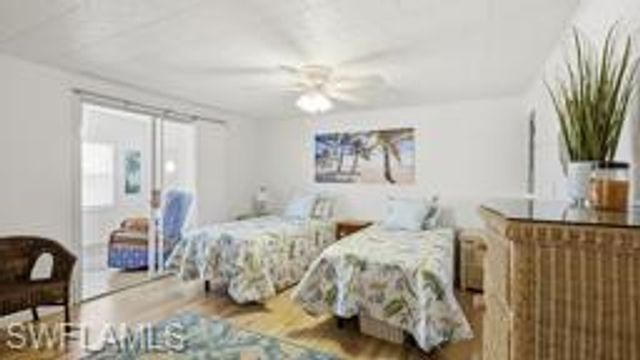 218 Nicklaus BLVD, North Fort Myers, FL 33903