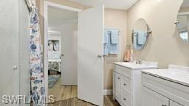 218 Nicklaus BLVD, North Fort Myers, FL 33903