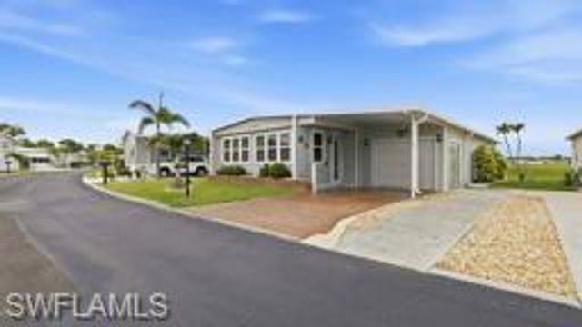 218 Nicklaus BLVD, North Fort Myers, FL 33903