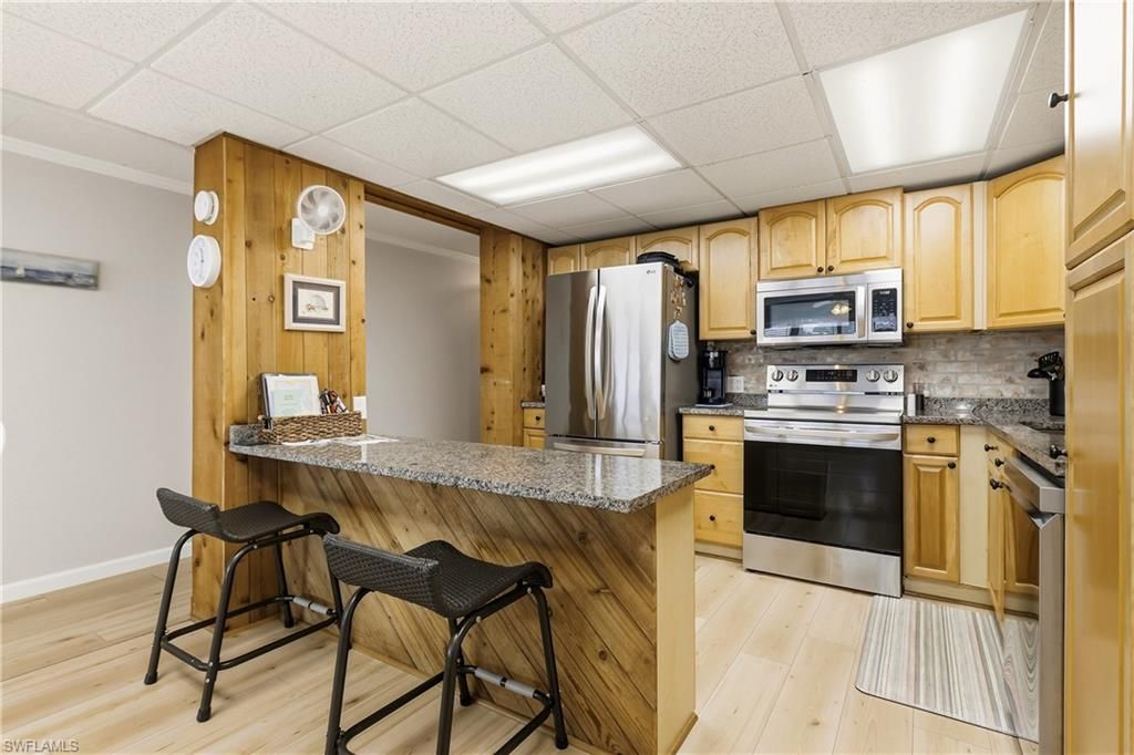 218 Nicklaus BLVD, NORTH FORT MYERS, FL 33903 — photo 4