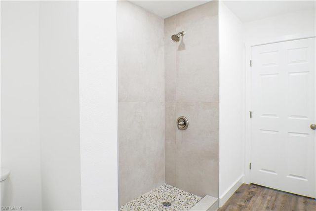 950 moody RD # 108, North Fort Myers, FL 33903