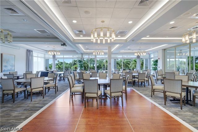 15040 Sterling Oaks DR, Naples, FL 34110
