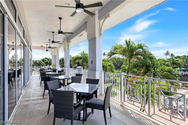15040 Sterling Oaks DR, Naples, FL 34110