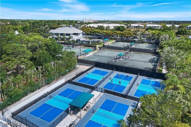 15040 Sterling Oaks DR, Naples, FL 34110