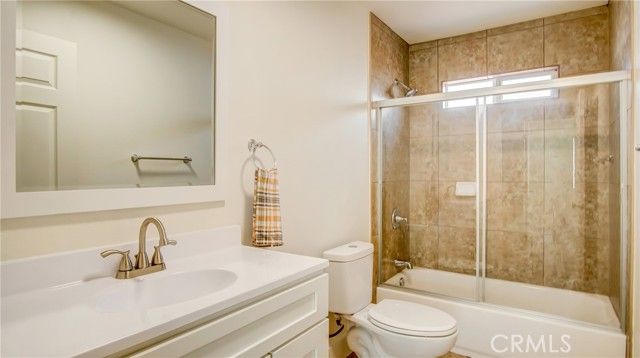 330 E 101st St, Los Angeles, CA 90003