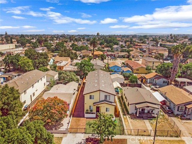 330 E 101st St, Los Angeles, CA 90003