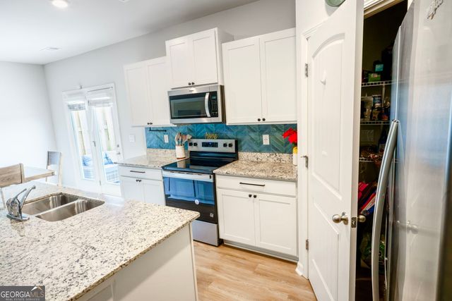 241 Deerberry Drive, Jasper, GA 30143