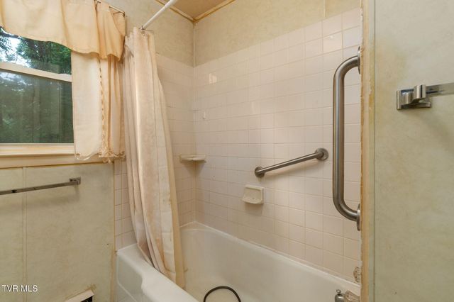 3056 Shipley Street, Kingsport, TN 37664