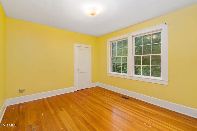 3056 Shipley Street, Kingsport, TN 37664