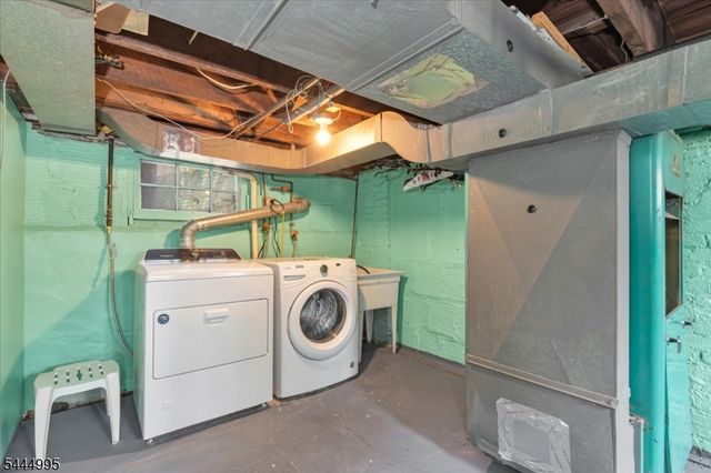 1051 S Elmora Ave, Elizabeth City, NJ 07202