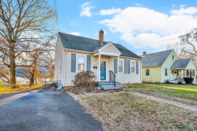 1204 Carolina AVE, Salem, VA 24153