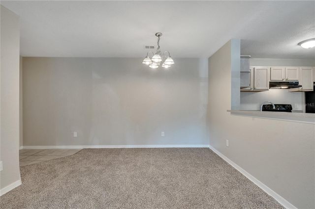 8825 LATREC AVENUE 6103, Orlando, FL 32819