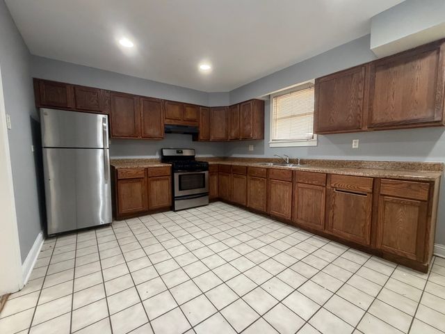66 Marquette Street, Park Forest, IL 60466