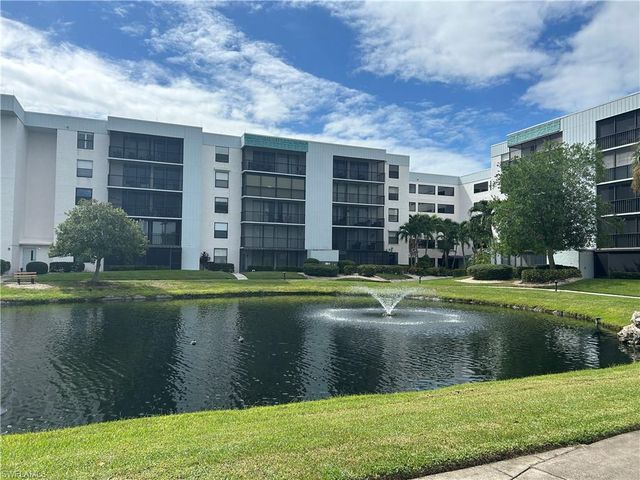 3490 N Key DR 211, North Fort Myers, FL 33903