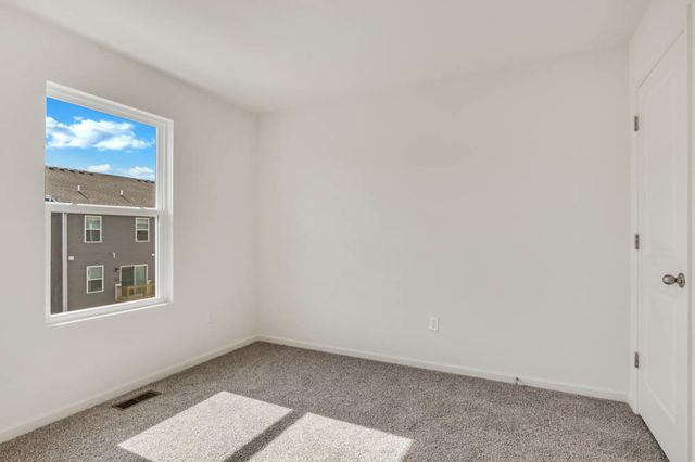 424 Lakeshore Court, St. Charles, IL 60174