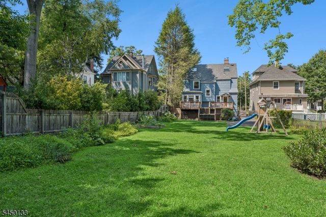 52 Benson St, Bloomfield Twp., NJ 07003