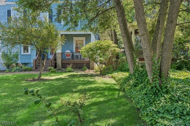 52 Benson St, Bloomfield Twp., NJ 07003