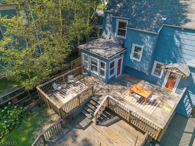 52 Benson St, Bloomfield Twp., NJ 07003