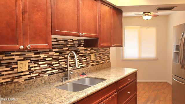 19646 N CAMINO DEL SOL --, Sun City West, AZ 85375