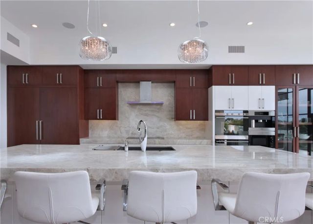 350 Evening Canyon Road, Corona Del Mar, CA 92625