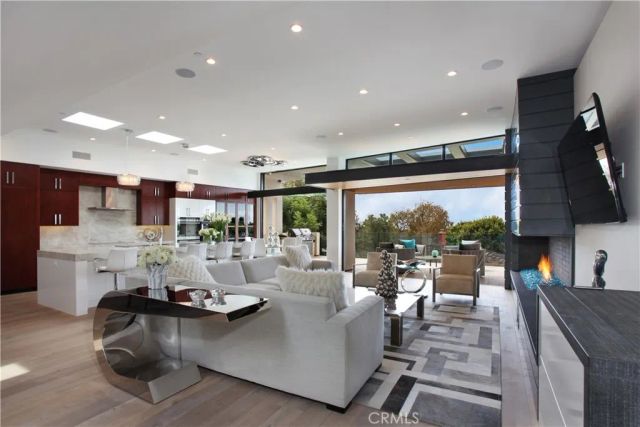 350 Evening Canyon Road, Corona Del Mar, CA 92625