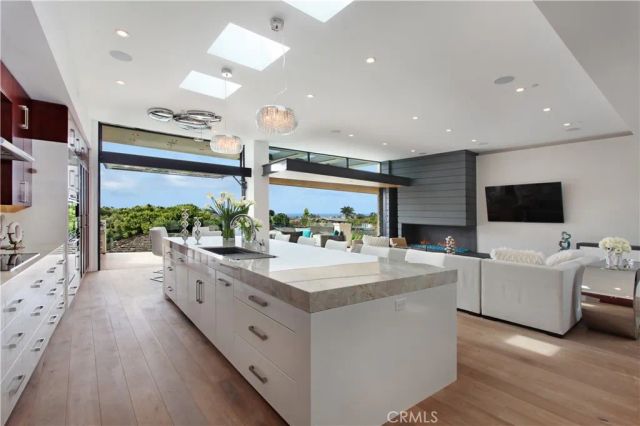 350 Evening Canyon Road, Corona Del Mar, CA 92625