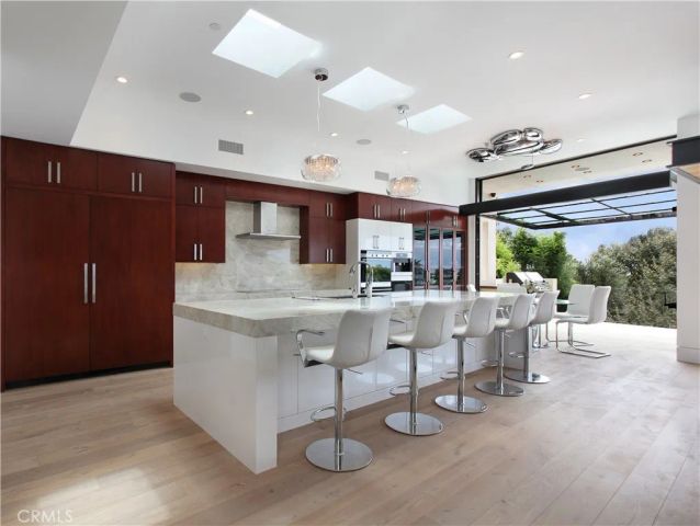 350 Evening Canyon Road, Corona Del Mar, CA 92625