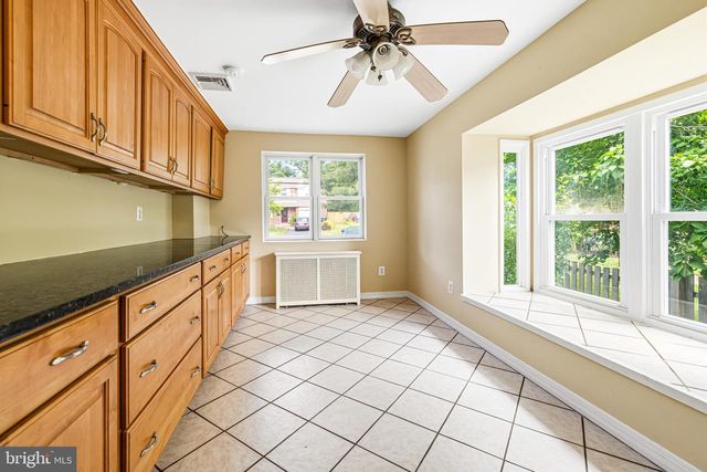 2008 PARKVIEW AVE, Abington, PA 19001