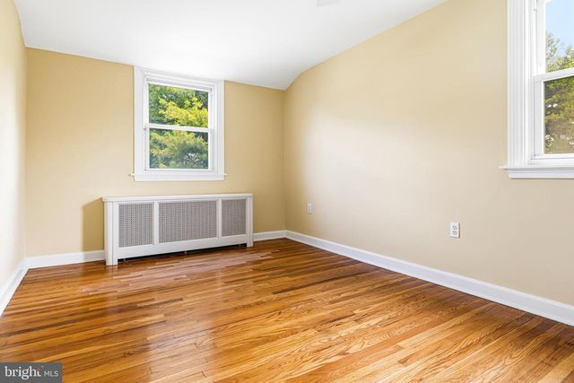 2008 PARKVIEW AVE, Abington, PA 19001