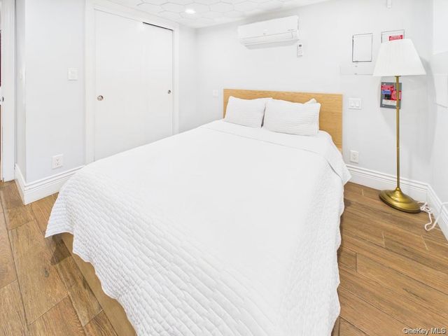 3 Jardine Place 1F, Brooklyn, NY 11233