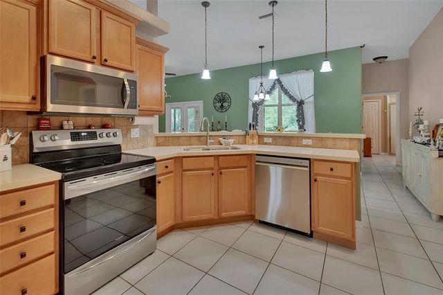 710 BREEZY OAK COURT, Deland, FL 32724