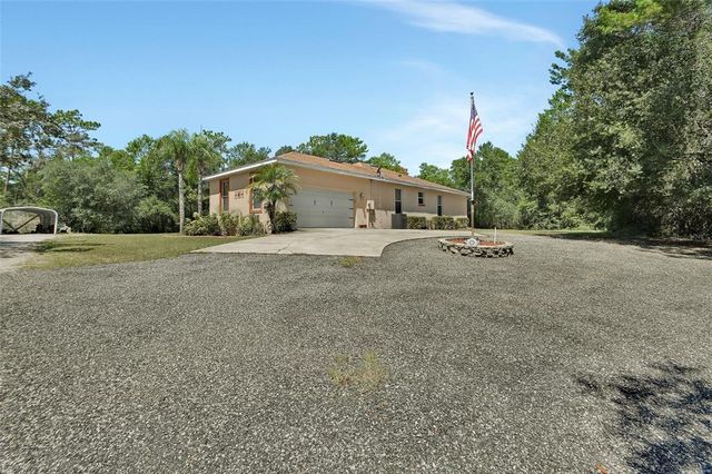 710 BREEZY OAK COURT, Deland, FL 32724