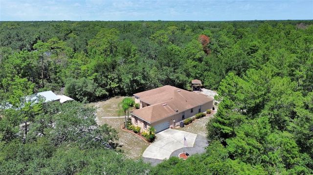 710 BREEZY OAK COURT, Deland, FL 32724
