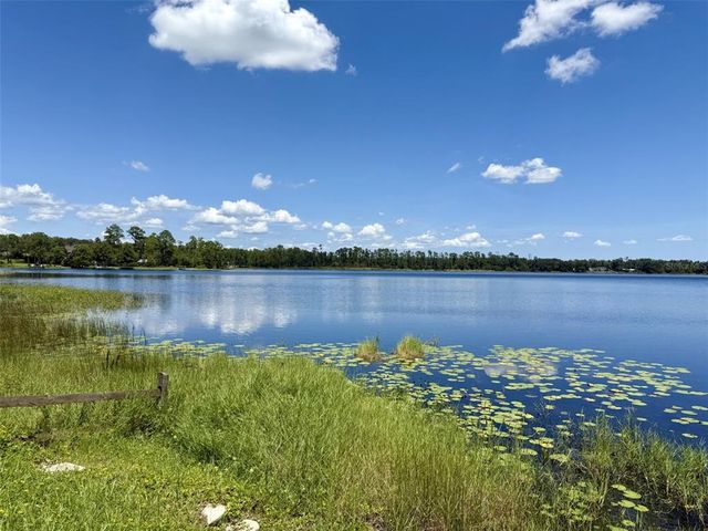 710 BREEZY OAK COURT, Deland, FL 32724