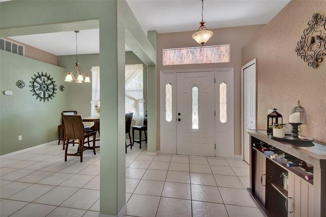 710 BREEZY OAK COURT, Deland, FL 32724