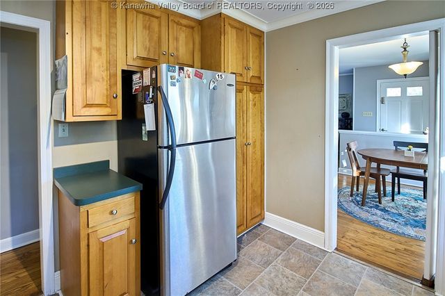 1727 Loudon Heights Road, Charleston, WV 25314