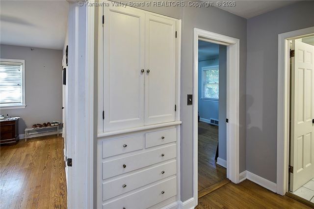 1727 Loudon Heights Road, Charleston, WV 25314