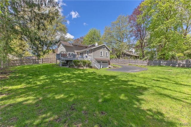 4 Lynacres Boulevard, Dewitt, NY 13066