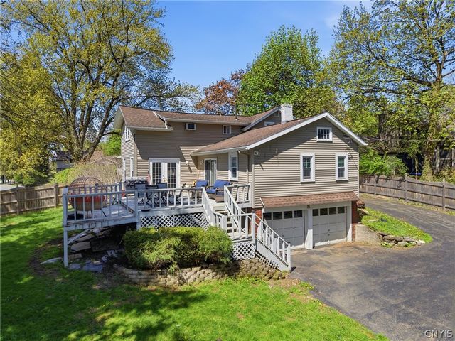 4 Lynacres Boulevard, Dewitt, NY 13066