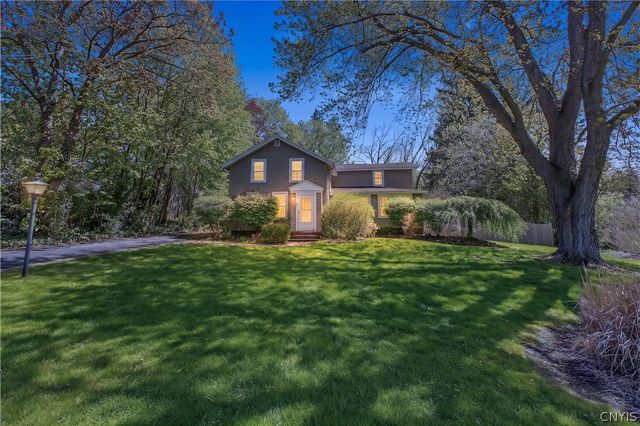 4 Lynacres Boulevard, Dewitt, NY 13066