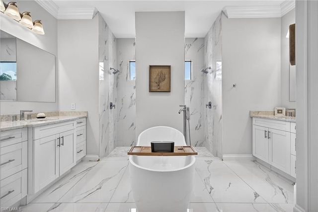 4233 4th AVE NE, Naples, FL 34120