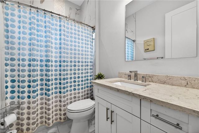 4233 4th AVE NE, Naples, FL 34120