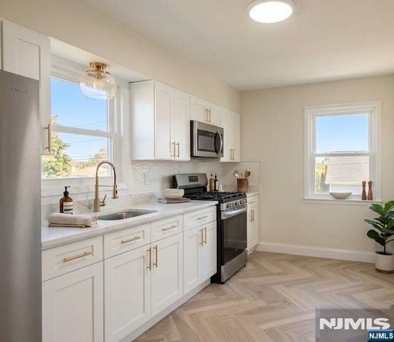 141 Lee Street 2, Elmwood Park, NJ 07407