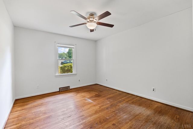601 Burton Creek Place, Lynchburg, VA 24502
